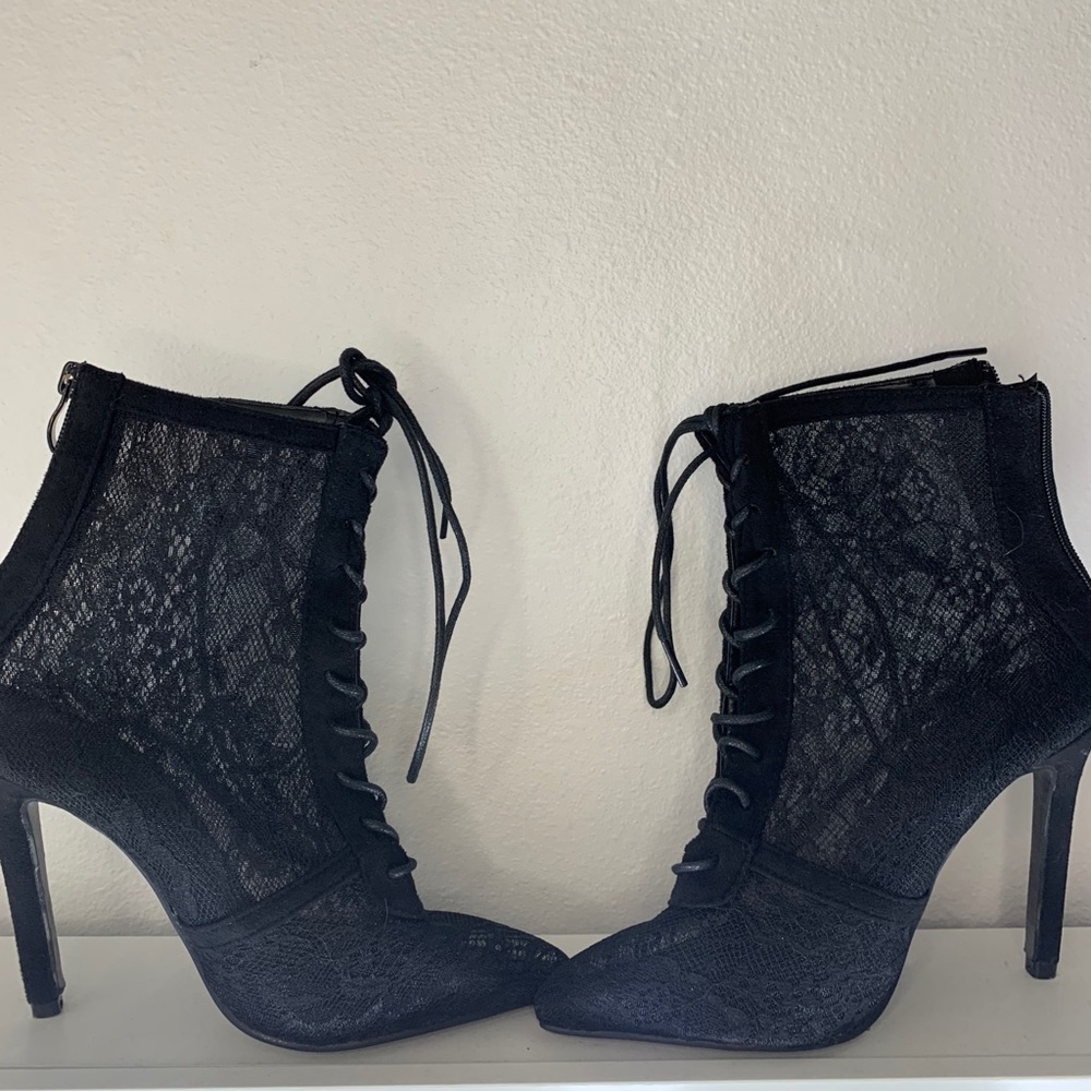 SHEIN black lace up lace heels size 7 new